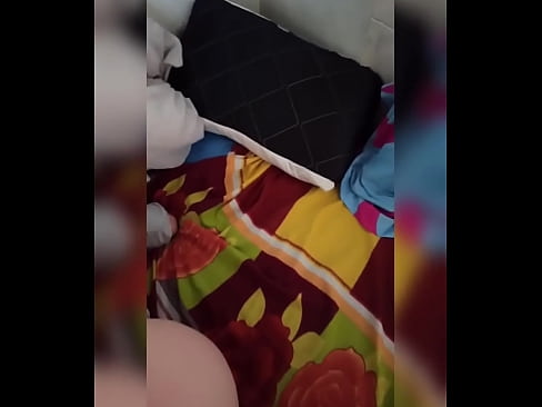 ❤️ 내 룸메이트는 남편이 휴가를 가기 때문에 집에 혼자 있고 나는 기회를 잡고 그녀와 섹스하고 그녀의 엉덩이를 우유로 채 웁니다. ☑ 홈메이드 포르노 우리 ❌❤